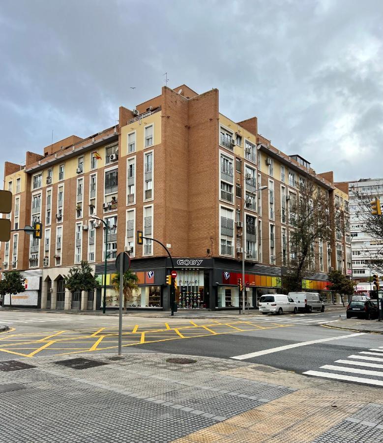 Apartamentos Prestige Suites Malaga III Dış mekan fotoğraf